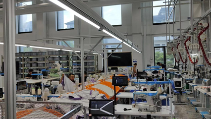 為服裝行業裝上“智慧引擎” 智能技術重塑時尚產業